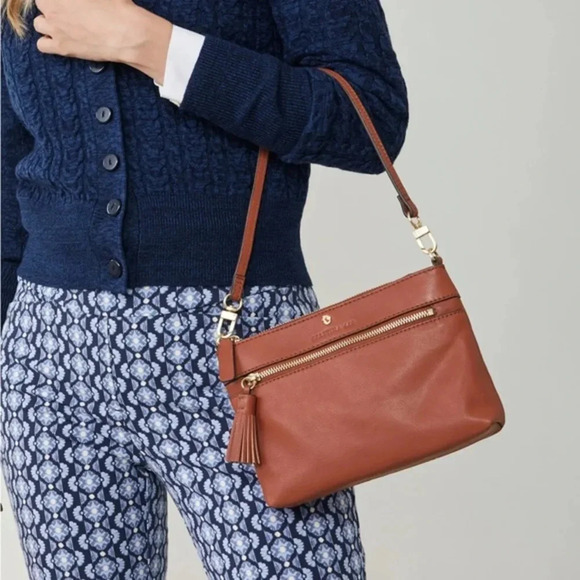 Spartina 449 Leather Convertible Crossbody Wristlet NWT - Picture 2 of 15